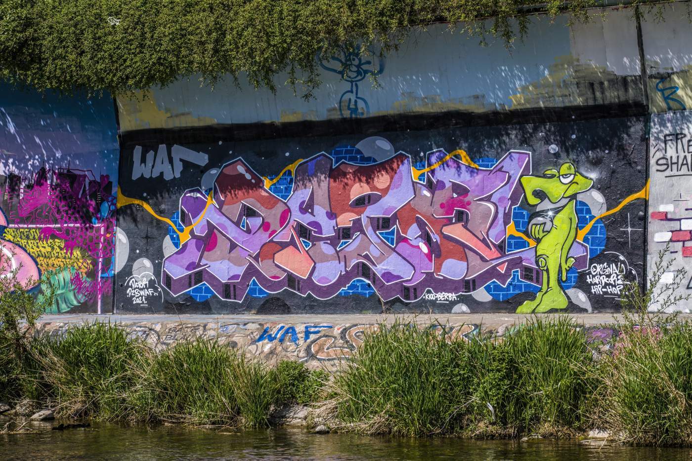 DSC1375__Graffiti